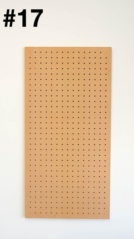 #17 Pegboard 96 x 48 cm MDF Hydrofuge marron - Quark