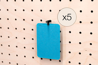 Card Clips and Photo Holder in 3D printing for Pegboard