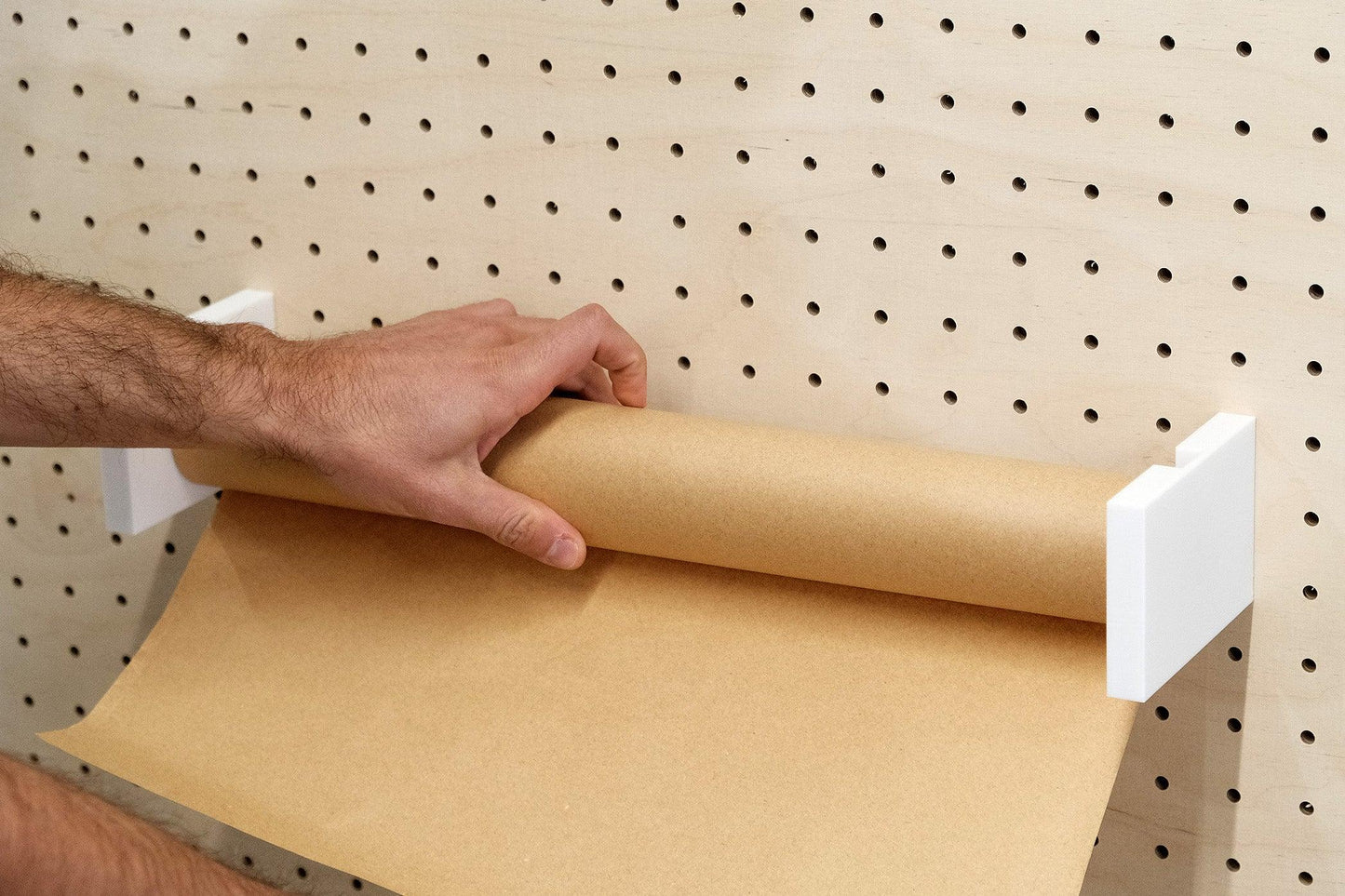 Porte rouleau kraft pour Pegboard - Quark