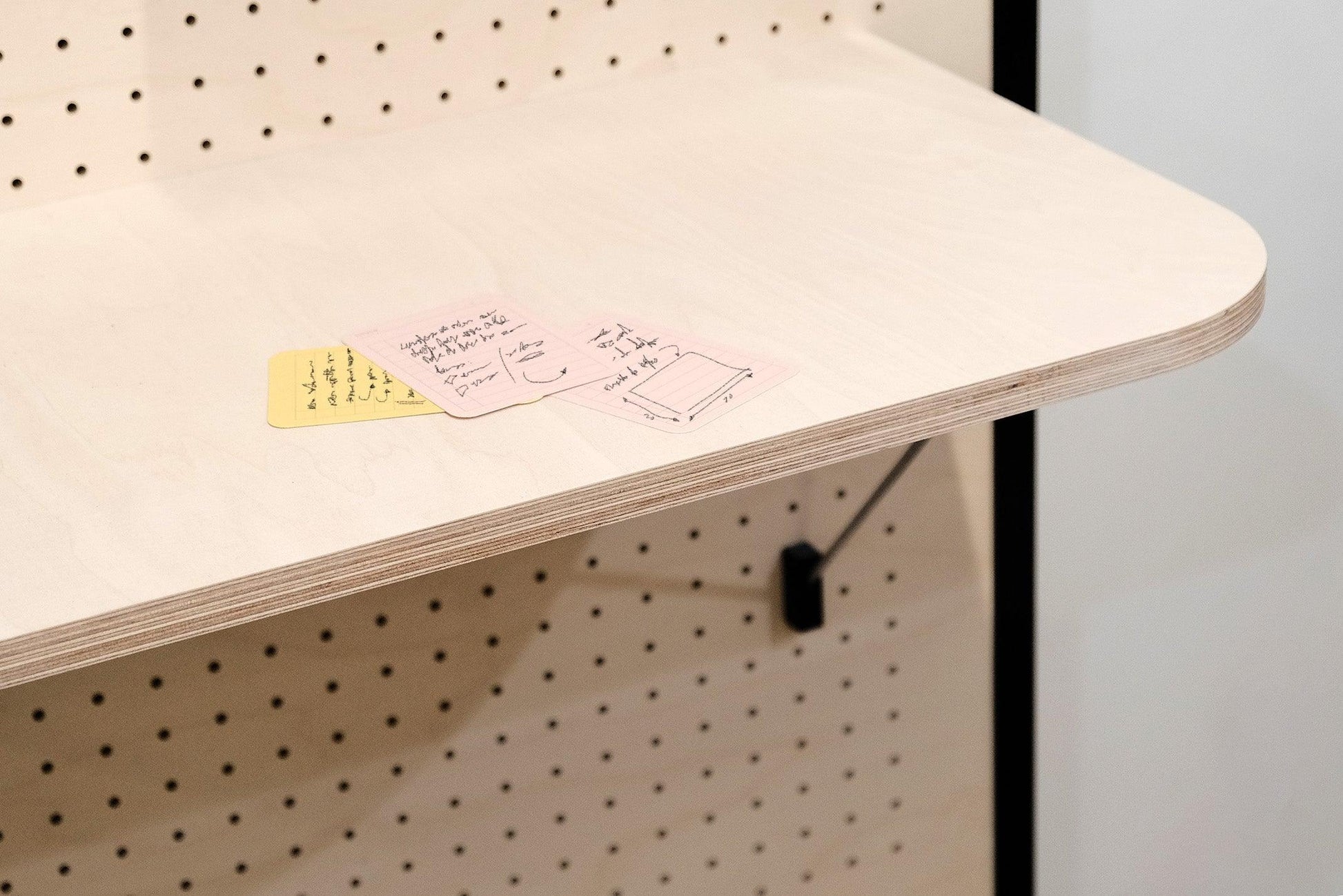 Bureau Modulaire pour Pegboard Quark - Quark