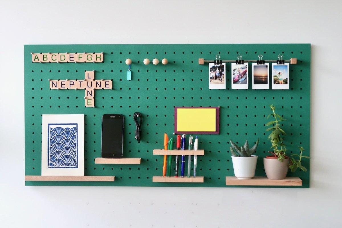 Lettres en bois pour Pegboard façon Scrabble - Quark