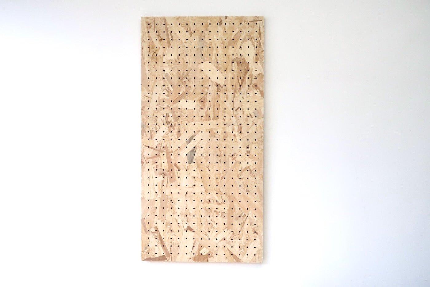 Pegboard éclats de bois en 96 cm - Panneau perforé en OSB nature - Quark