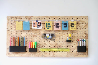 Pegboard éclats de bois en 96 cm - Panneau perforé en OSB nature - Quark