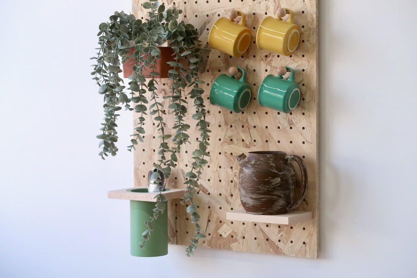 Pegboard éclats de bois en 96 cm - Panneau perforé en OSB nature - Quark