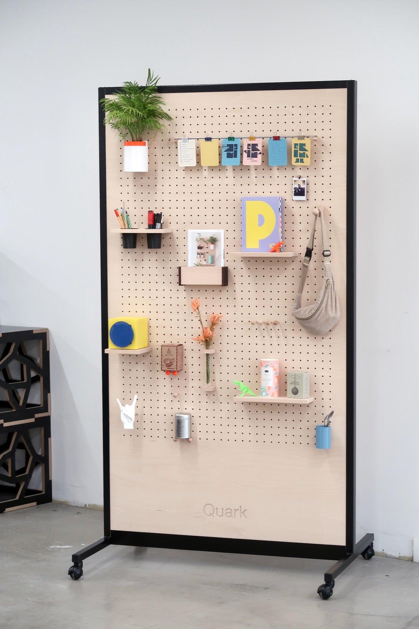 Pegboard FlexiMove : Le mur mobile sur roulettes fabriqué en France - Quark