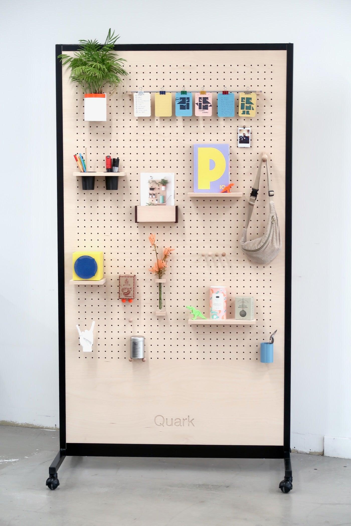 Pegboard FlexiMove : Le mur mobile sur roulettes fabriqué en France - Quark