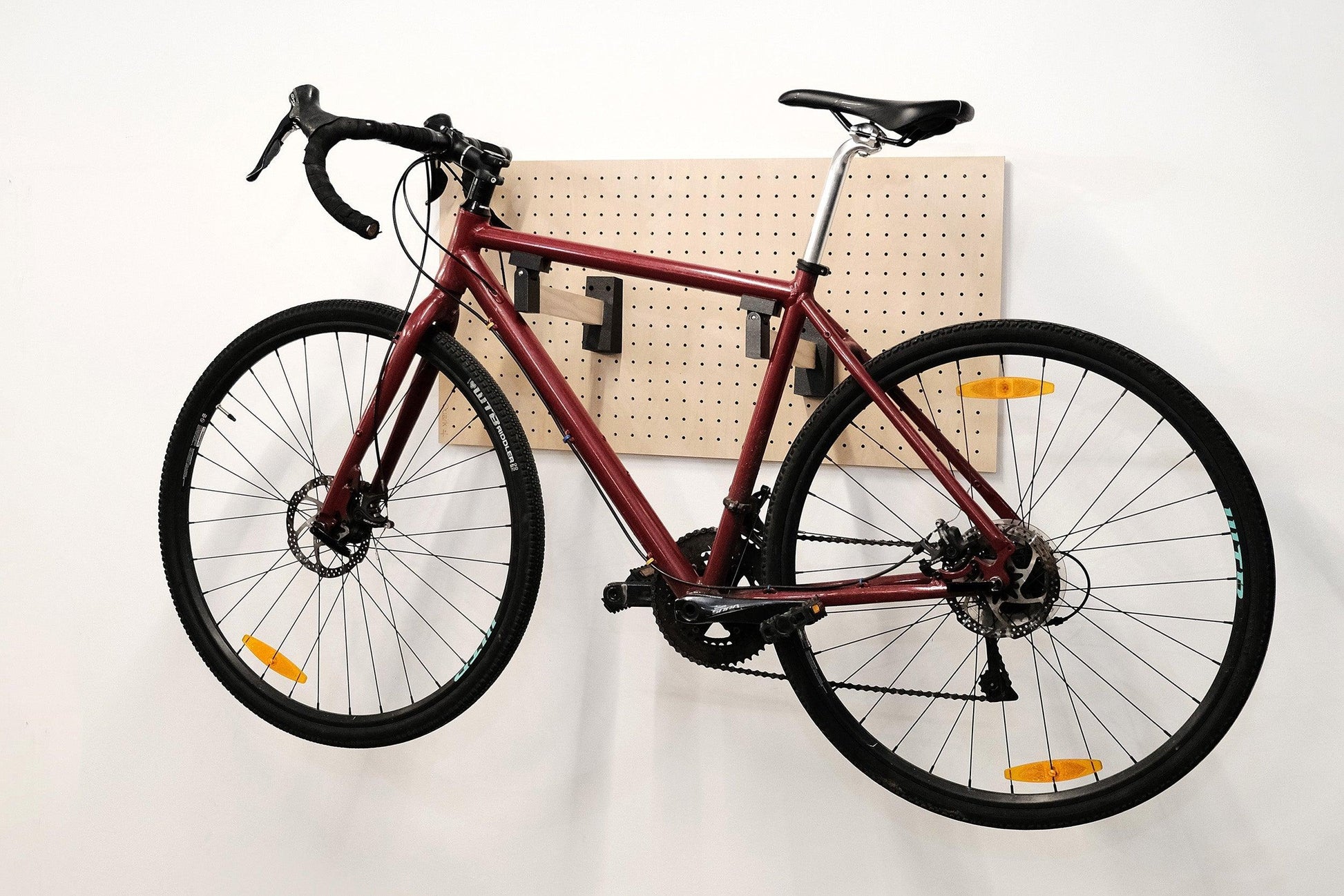 Support Velo Mural pour Pegboard : Porte Vélo Mural - Quark