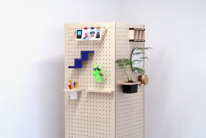 Tour de rangement perforée - Pegboard casier de rangement sur roulettes - Quark