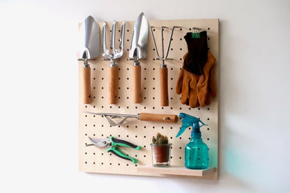 Tout-en-un : Le Kit pegboard 48cm + set de 8 outils pour le jardin - Quark